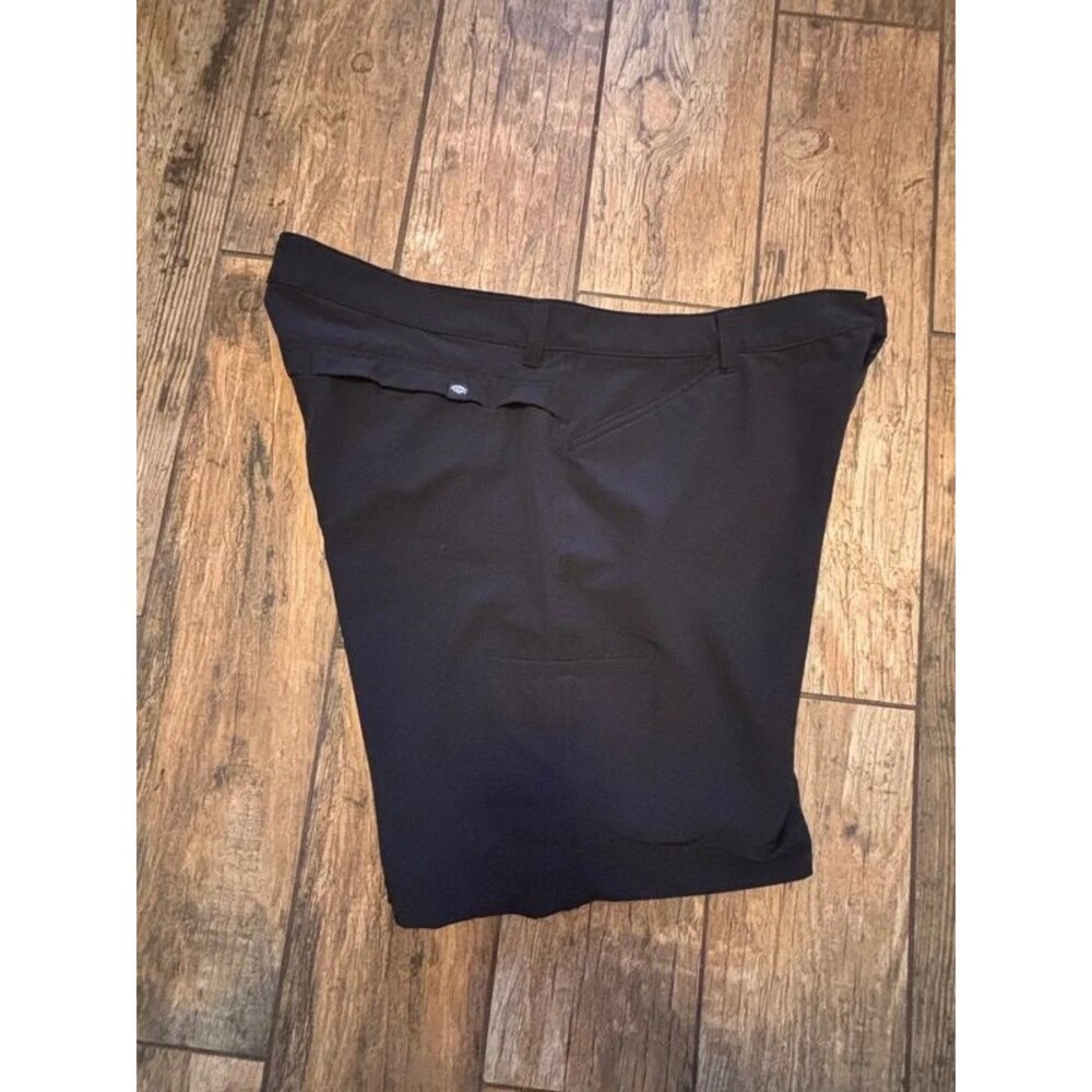 Women’s Dickies Black Flex Stretch Cargo Shorts 16
